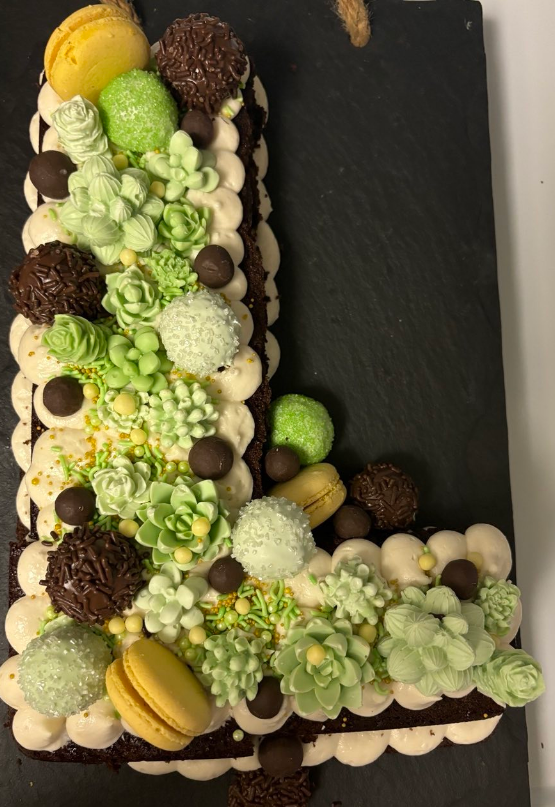 Letter and Number Cakes